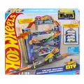 Produktbild: Hot Wheels GNL70 - Hot Wheels City Stunt Garage-Spielset, Geschenk für Kinder von 3 bis 8 Jahren, mit Aufzug zu den oberen Ebenen, lässt Sich mit Anderen Sets verbinden