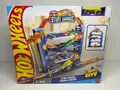 Produktbild: Hot Wheels City Stunt Garage Cascade Spielset (GNL70) - NEU -