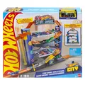 Produktbild: Mattel GNL70-1 - Hot Wheels City - Spielset mit einem Fahrzeug, Stunt-Garage