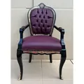 Produktbild: Casa Padrino Barock Boulle Esszimmer Stuhl mit Armlehnen Lila / Schwarz / Rot / Gold - Prunkvoller Schreibtisch Stuhl mit edlem Kunstleder - Esszimmer Möbel im Barockstil - Barock Boulle Möbel
