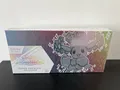 Produktbild: Pokémon Prismatische Entwicklungen Super Premium Kollektion Deutsch NEU & OVP