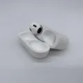 Produktbild: Apple AirPods Pro (2. Generation) mit MagSafe Case , Nur Case mit rechter Hörer!
