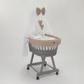 Produktbild: Stubenwagen Moseskorb Grau Lena Matratze Baldachin und Bettwäsche, Beige Safari