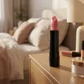 Produktbild: Börlind Lippenstift Hyaluronan Wild Mango Butter Creamy Textur Natur