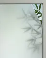 Produktbild: GARDINIA Statische Fensterfolie Privacy 50, Selbsthaftend, Blickschutz, Lichtdurchlässig, Sichtschutzfolie, Haftet statisch ohne Kleber, 90 x 150 cm, Halbtransparent