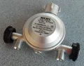 Produktbild: Gas Regler 29/30mbar Gasregler Combi Druckregler Absperrventil 2fach 167470b NEU