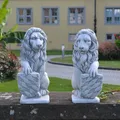 Produktbild: gartendekoparadies.de Gartenfigur Löwen Statuen mit Schild, Steinfiguren, 2er-Set, H. 40 cm, je 15 kg, (1 St), Frostsicher