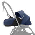 Produktbild: Stokke YOYO 0+ Neugeborenen Set, Air France Blue - Inklusive Matratze, ausziehbarem Verdeck und Fünfpunktgurt - Erfordert YOYO-Rahmen (separat erhältlich)