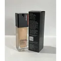 Produktbild: SHISEIDO Synchro Skin Radiant Lifting Foundation SPF30 30 ml - 160 Shell
