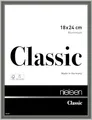 Produktbild: nielsen Bilderrahmen, 18 x 24 cm, Aluminium, Grau glanz, Fotorahmen zum Auftstellen und Aufhängen im Hoch- & Querformat, Echtglas, Classic