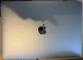Produktbild: Apple MacBook Air 13 Zoll M1 256GB SSD, 8GB RAM Space Grau MGN63D/A 100 Ladezykl
