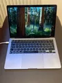 Produktbild: Apple MacBook Air 13 Zoll + 8 GB RAM + 256 GB SSD + 2019 Modell + QUERTZ + TOP
