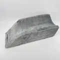 Produktbild: Beinkissen zum Hochlagern – Keilkissen 68x25x22 cm mit Memory-Schaum – Komfort-K