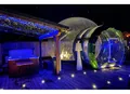 Produktbild: Jochen Schweizer Erlebnisgutschein Bubble Hotel mit Apartment und Whirlpool Raum Gerolstein für 2, Willkommen in eurer Mondbasis!