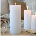 Produktbild: Chic Antique Rustic-Kerze Stumpenkerze Rustikale Kerze Macon Paraffin Weiß versch.Größen, Echtwachskerze, lange Brenndauer, Tropffrei, Russfrei, Geruchsfrei 25 cm