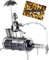 Produktbild: BRUBAKER Weinflaschenhalter Angler mit Sonnenschirm und Fisch an der Angel - Flaschenhalter Silber - Deko Geschenk Metallfigur - Weingeschenk Flaschenständer mit Geschenkkarte