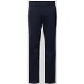 Produktbild: BOSS Orange Regular Fit Chino mit Gürtelschlaufen in Marine, Größe 30/32