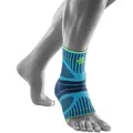 Produktbild: Bauerfeind Sprunggelenkbandage Ankle Support DYNAMIC, beidseitig tragbar, aus Baumwolle, Polyester und Elasthan blau S
