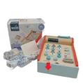 Produktbild: New Classic Toys 10650 Kasse Mehrfarbig Klebereste Zubehör ungeöffnet