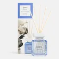 Produktbild: ipuro Essentials SUNNY BEACHTIME Raumduft mit Stäbchen 100 ml - Raumerfrischer mit Grapefruit, Zitrone & weißem Moschus Duft Aroma - Diffuser mit Stäbchen - Lufterfrischer für die Wohnung