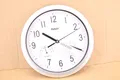 Produktbild: Mebus Quarz-Wanduhr Thermo-/Hygro 06992