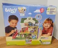 Produktbild: Bluey Spielset Supermarkt Blueys Haus inkl. Bluey und viel Zubehör 5672