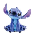Produktbild: Christmas Inspirations Gartenfigur Stitch – Disney's frecher Lilo & Stitch Alien zum Verlieben Sitzend - mit Ohren Oben (20 cm) – Mehrfarbige Deko-Figur aus Polyresin – Offiziell lizenziert!