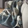 Produktbild: Biederlack Decke - Graphic View, Kuscheldecke, Wohndecke, Sofadecke, 150x200cm