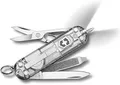 Produktbild: Victorinox, Taschenmesser, klein, Signature Lite, 58 mm, silver transparent (7 Funktionen, Klinge, Nagelfeile, Schraubendreher 2.5 mm, Schere)
