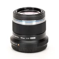 Produktbild: Olympus M.ZUIKO DIGITAL 45mm/1,8 (schwarz) Objektiv