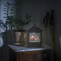 Produktbild: Konstsmide 4351-000 LED Schneelaterne mit Weihnachtsmann im Schlitten, wassergefüllt, wählbare Energieversorgung, mit 5h Timer, warm weiße Diode, 4.5V_Innentrafo/batteriebetrieben, Innen