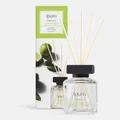 Produktbild: ipuro Essentials LIME LIGHT Raumduft mit Stäbchen 200 ml - Raumerfrischer mit Zitronengras, Bergamotte, Orange, Geranie, Maiglöckchen & Vanilleblumen Duft Aroma - Diffuser mit Stäbchen, Lufterfrischer