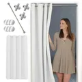Produktbild: tinycurtains, Thermo Türvorhang mit Vorhangstange & Magneten zum Abdichten, einfache Montage ohne Bohren in 1 Min (195 x 150 cm weiß + Stange Silber 70–120 cm + 6 Magnete)