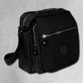 Produktbild: Bag Street Nylon Tasche Damenhandtasche Umhängetasche schwarz 20x22x10 OTJ218S