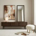 Produktbild: Lowboard TECCA 180 cm, Nussbaum Finish – niedriges Sideboard mit Stauraum, TV Schrank mit 3 Türen aus Massivholz, Mid Century Wohnzimmermöbel