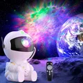Produktbild: Sternenhimmel Projektor Astronaut, Galaxy LED Projektor Kinder mit 8 Modi &