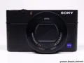 Produktbild: SONY Cyber-shot DSC-RX100 V Zeiss Digitalkamera Schwarz RX100M5 TOP