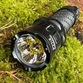 Produktbild: Nitecore P27iX – Polizei Taschenlampe mit Spot-& Flutlicht, 5000 lm, Akku, USB-C