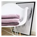 Produktbild: RIEMA® warme Baumwolldecke Emma | weiche Sofadecke in Mauve 100% Bio-Baumwolle Made in Germany | kuschelige Wolldecke für Sofa Couch Bett Sessel - 150x200 cm