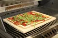 Produktbild: Premium Pizzastein - Steinofen Pizza Flammkuchen Brotbackstein Gasgrill Backofen