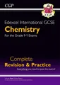 Produktbild: Grade 9-1 Edexcel International GCSE Chemistry: Complete by CGP Books 1789080835