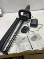 Produktbild: Bosch Akku-Heckenschere UniversalHedgeCut 18V-50 (1 Akku 2,5 Ah, 18-Volt-System