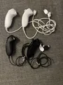 Produktbild: 4 X Original Nintendo Wii U/Wii - Nunchuk, schwarz Weiß Gebraucht