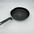 Produktbild: Tefal Hard Titanium Pro Pfanne 28 cm, G28906
