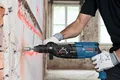 Produktbild: Bosch GBH 2-28 F Professional - Bohrhammer - 880 W - 3 Modi - SDS-plus - 3,2 Joules (0611267600)