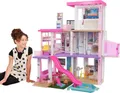 Produktbild: Barbie Dream House (114 cm), 3-stöckiges Puppenhaus Pool, Rutsche, Rollstuhllift, 75 Zubehörteile, Puppen, als Geschenk für Kinder ab 3 Jahren geeignet, GRG93