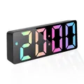 Produktbild: Moderner Digitaler LED Wecker mit gut lesbaren großen bunten Zahlen Schlummerfunktion bis zu 60 Minuten Tischuhr Temperatur & Datumsanzeige Schwarz