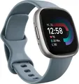 Produktbild: Fitbit Versa 4 40 mm platinum am Silikonarmband waterfall blue [Wi-Fi]
