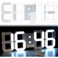 Produktbild: Lunartec Digitale XXL-LED-Tisch- & Wanduhr, 45 cm, dimmbar, Wecker, Fernbedien.