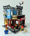 Produktbild: LEGO CREATOR - Feinkostladen komplett mit Bauanleitung in Top-Zustand (31050)
